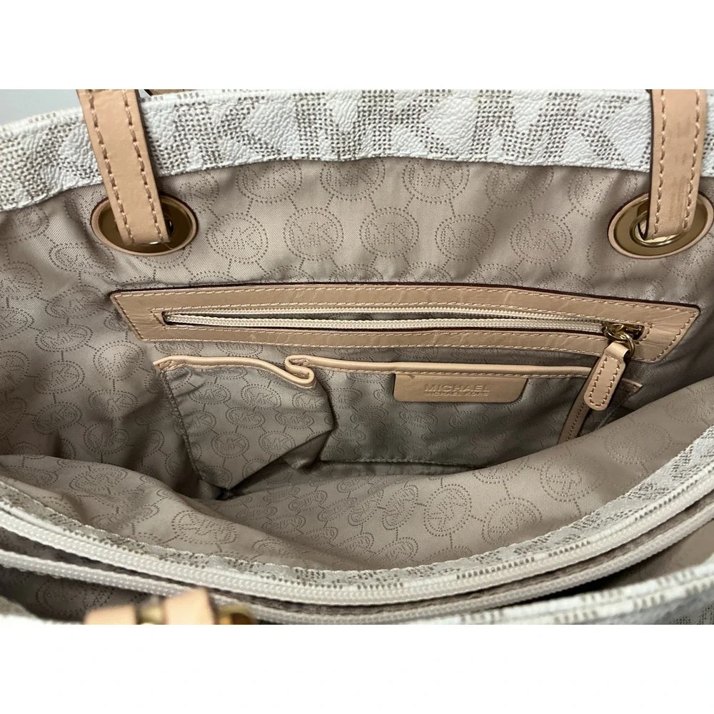 Michael Kors up sale